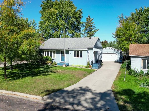 908 W Linden Street W, Fergus Falls, MN 56537