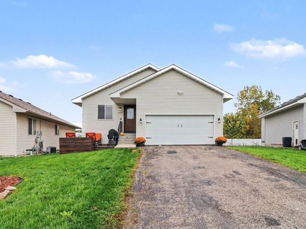 409 Juniper Lane NW, Montgomery, MN 56069