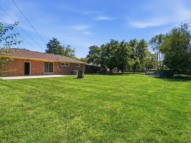 4725 Chippendale Drive, Springfield, OH 45503 Photo 48