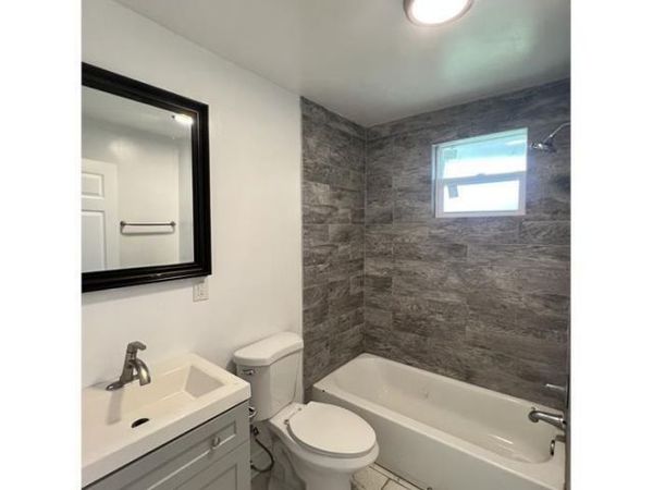 1548 W 6TH Street, Jacksonville, FL 32209