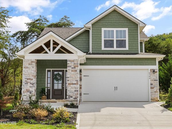 6704 Orange Petal Lane, Knoxville, TN 37931