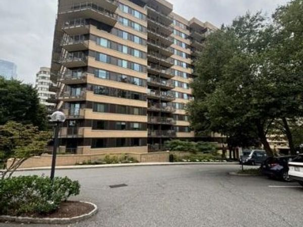 25 Rockledge Avenue , Unit 517, White Plains, NY 10601
