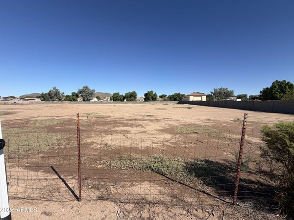 80XX W Pinnacle Peak Road, Unit 3, Peoria, AZ 85383