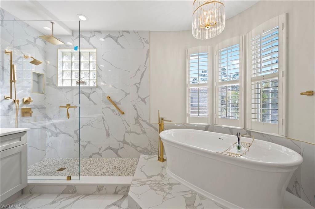 2886 Castillo Ct , Unit 103, Naples, FL 34109 Photo