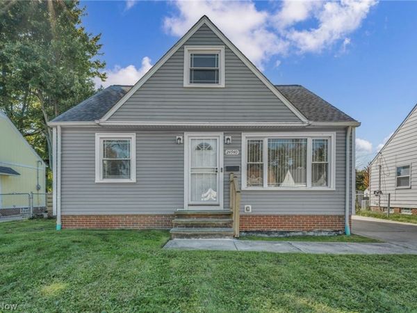 24940 Devoe Avenue , Euclid, OH 44123