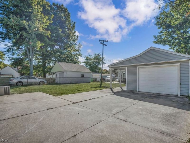 24940 Devoe Avenue, Euclid, OH 44123 Photo 14