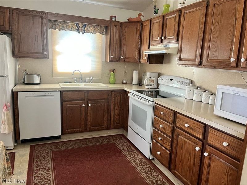 638 Cobblestone Court, Wooster, OH 44691 Photo 9