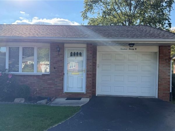 1920 Maple Street , Unit B, Salem, OH 44460