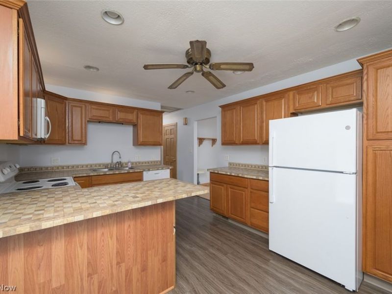 3744 Pelham Lane, Kent, OH 44240 Photo 8