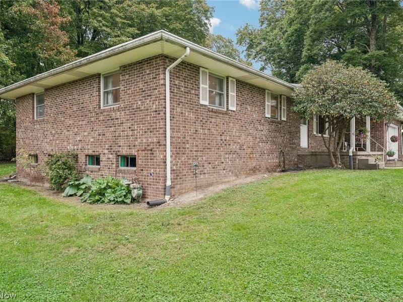 13422 Youngstown Pittsburgh Road, Petersburg, OH 44454 Photo 2