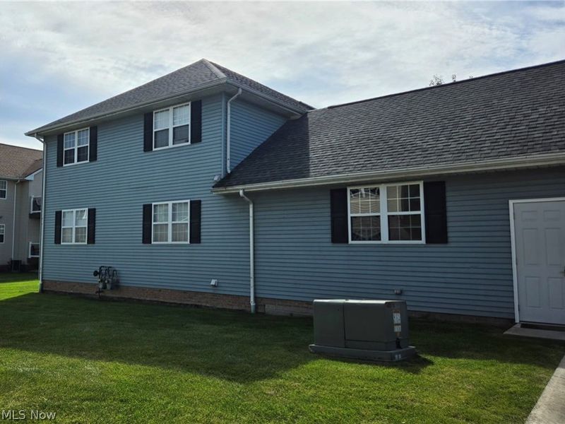736 Tollis Parkway, Broadview Heights, OH 44147 Photo 3