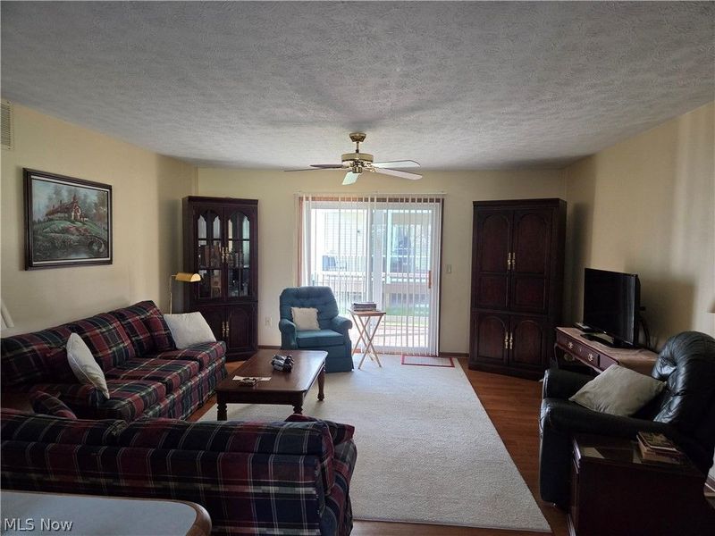 736 Tollis Parkway, Broadview Heights, OH 44147 Photo 4