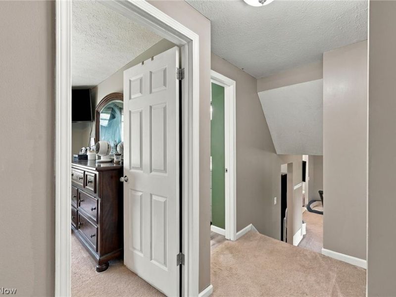 1035 Burntwood Drive, Medina, OH 44256 Photo 11