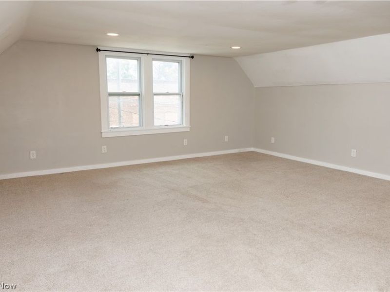 3152 W 68th Street, Cleveland, OH 44102 Photo 2