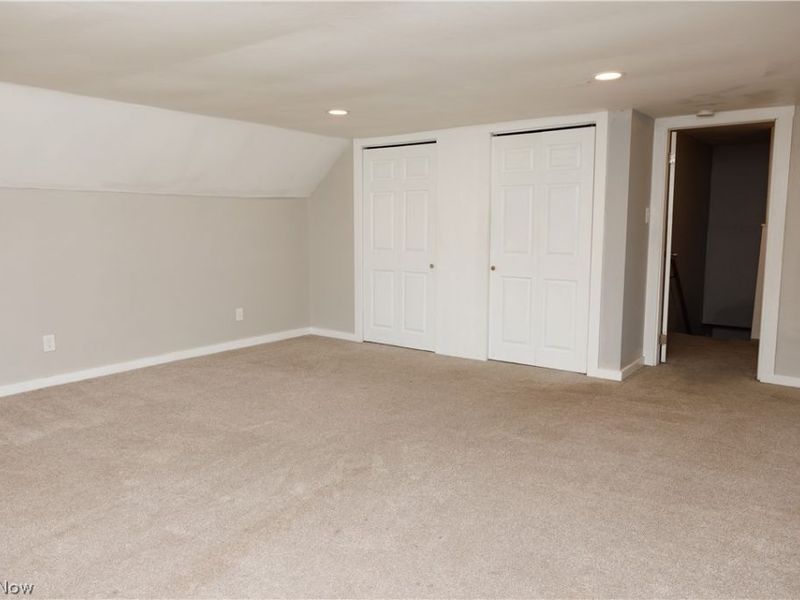 3152 W 68th Street, Cleveland, OH 44102 Photo 3