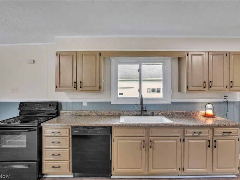 3825 Roberts Addition , Zanesville, OH 43701 Photo 17