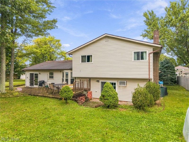 14351 Indian Creek Drive, Middleburg Heights, OH 44130 Photo 24
