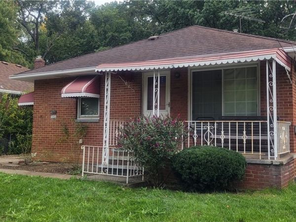4271 W 162nd Street , Cleveland, OH 44135