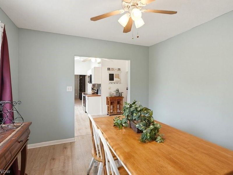 32 Oakwood Avenue, Bedford, OH 44146 Photo 8