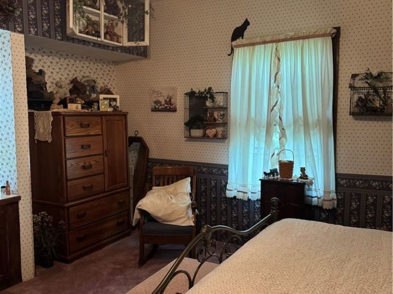 Saint Clairsville, OH 43950 Photo 26