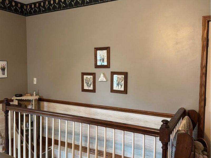 Saint Clairsville, OH 43950 Photo 27