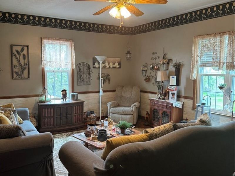 Saint Clairsville, OH 43950 Photo 29