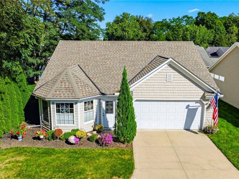 792 Rivers Edge Lane, Painesville, OH 44077 Photo 2