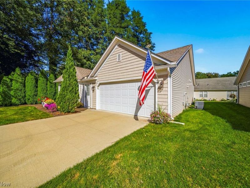 792 Rivers Edge Lane, Painesville, OH 44077 Photo 4