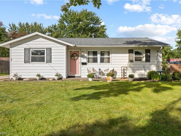 811 Concord Avenue , Elyria, OH 44035
