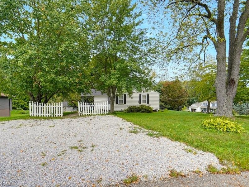4695 Grapeland Avenue, Louisville, OH 44641 Photo 19