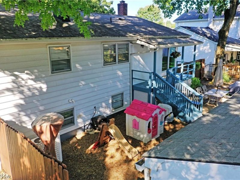 1809 Lemont Drive , Poland, OH 44514 Photo 5