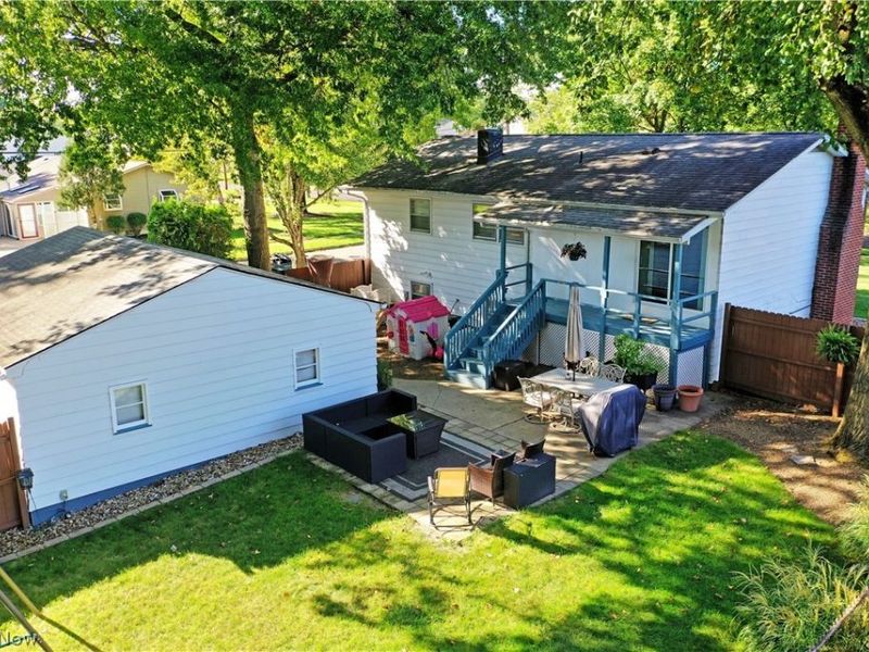 1809 Lemont Drive , Poland, OH 44514 Photo 6