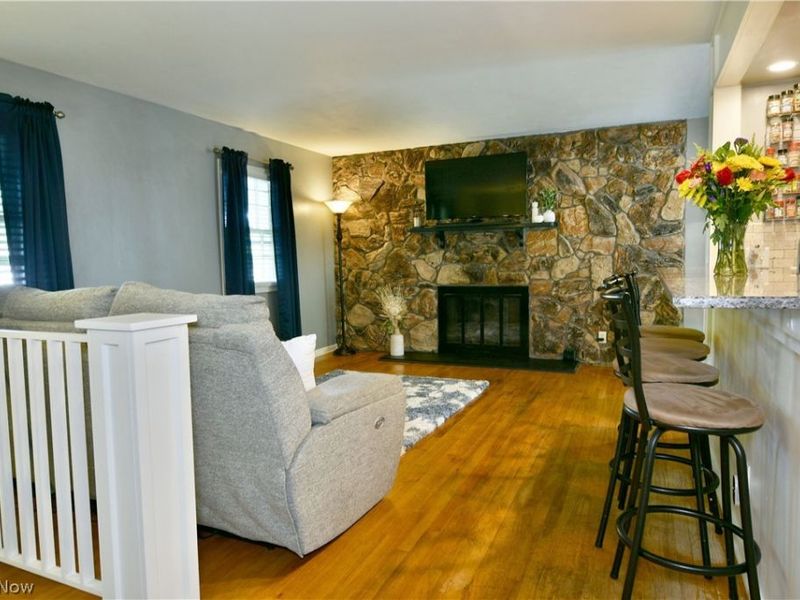 1809 Lemont Drive , Poland, OH 44514 Photo 8