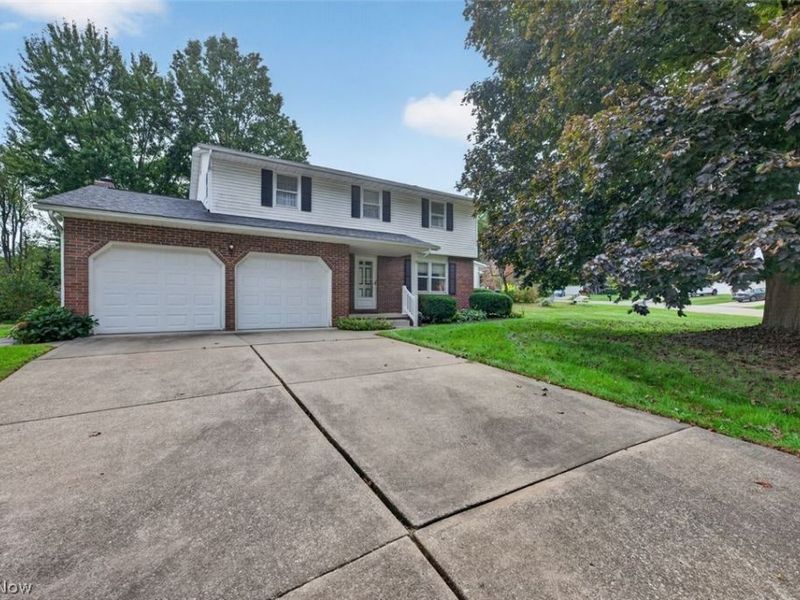 3305 Banyan Street NW, Massillon, OH 44646 Photo 2