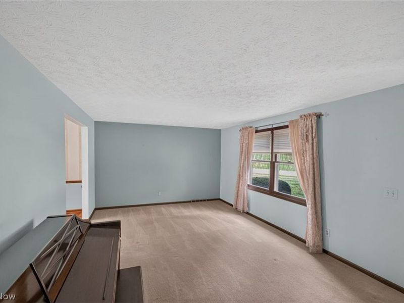 3305 Banyan Street NW, Massillon, OH 44646 Photo 6