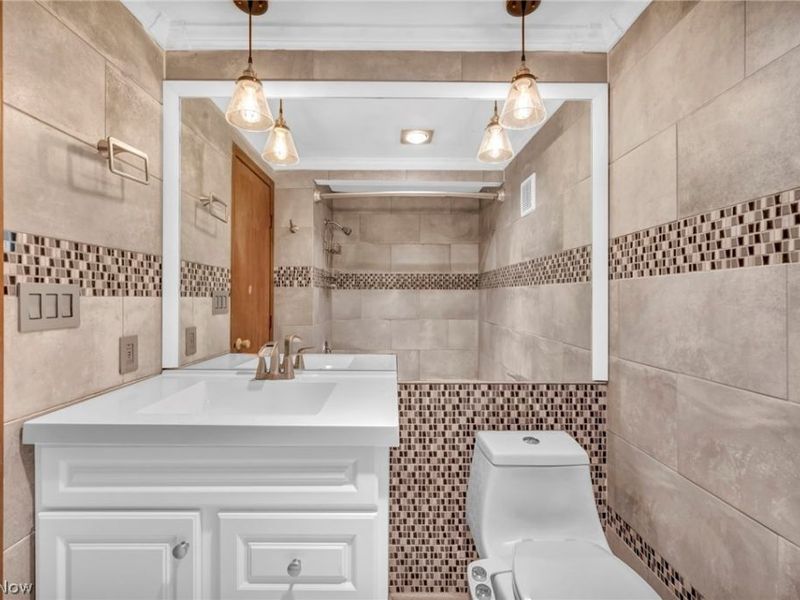 5236 Creekside Boulevard, Unit F22, Brunswick, OH 44212 Photo 15
