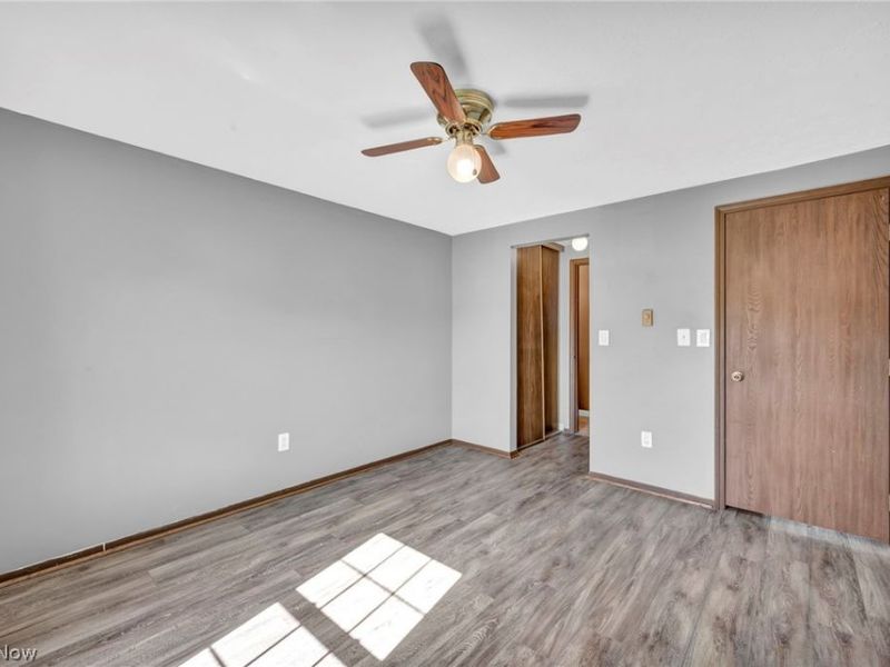 5236 Creekside Boulevard, Unit F22, Brunswick, OH 44212 Photo 18