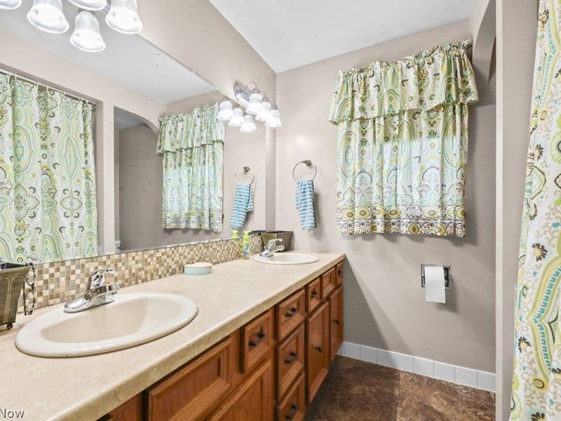 3568 Mountview Avenue, Alliance, OH 44601 Photo 19