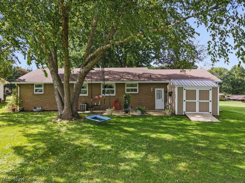 3568 Mountview Avenue, Alliance, OH 44601 Photo 3