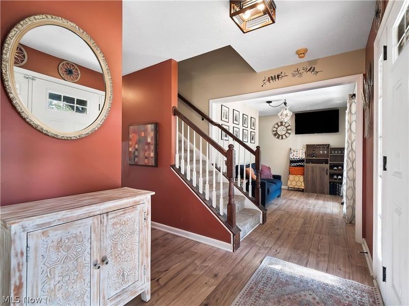 27008 Cascade Court, Olmsted Falls, OH 44138 Photo 4
