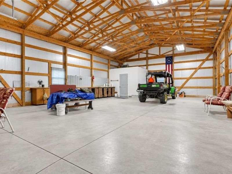 5681 Howard Price Lane, Glouster, OH 45732 Photo 18