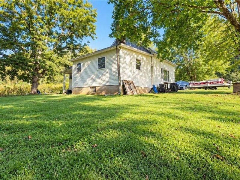 5681 Howard Price Lane, Glouster, OH 45732 Photo 29