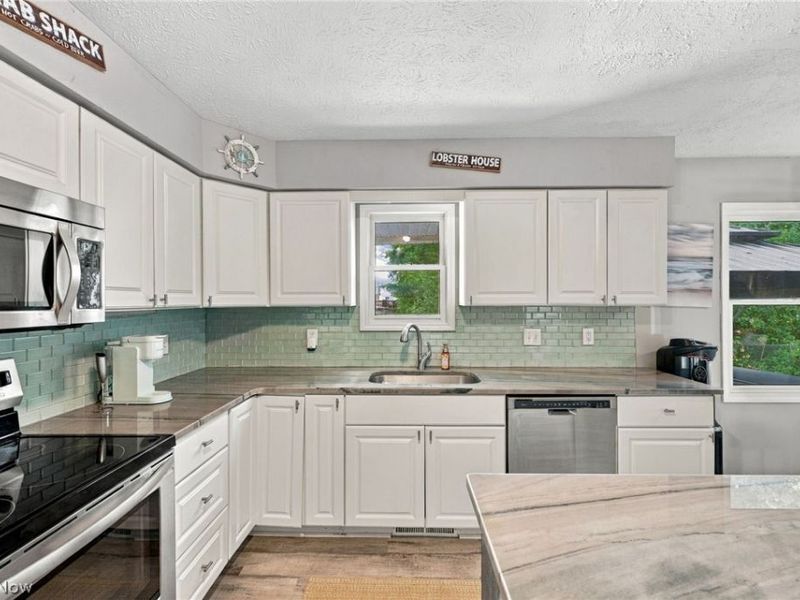 1205 Surfside Circle, Aurora, OH 44202 Photo 14
