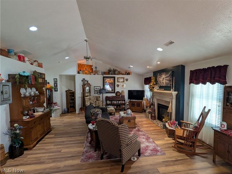 4981 Cardinal Court, Millersburg, OH 44654 Photo 4