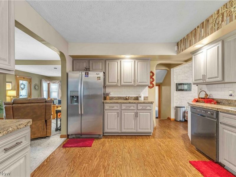 1732 Pleasant Valley Road, Girard, OH 44420 Photo 10