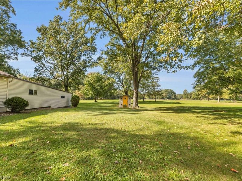 1732 Pleasant Valley Road, Girard, OH 44420 Photo 23