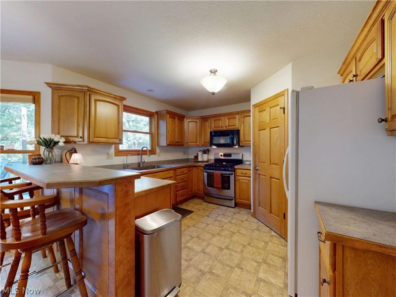 6248 Caribou Drive, Clinton, OH 44216 Photo 13