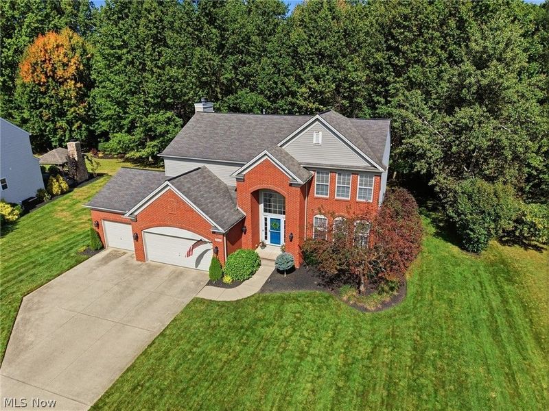 35098 Emory Drive, Avon, OH 44011 Photo 2