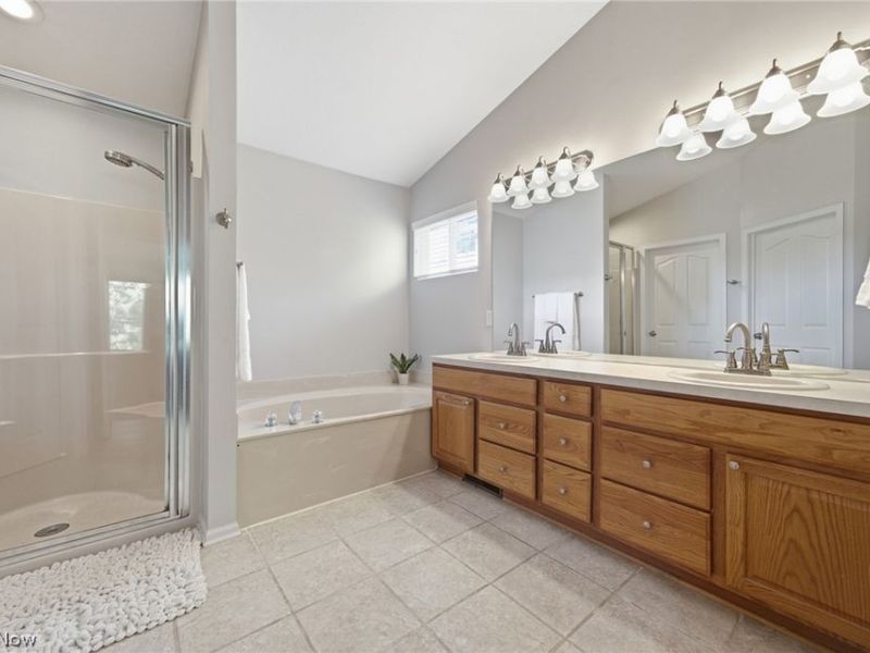 35098 Emory Drive, Avon, OH 44011 Photo 24