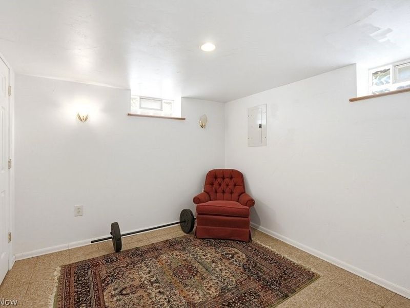 11052 Naomi Drive, Parma, OH 44130 Photo 17